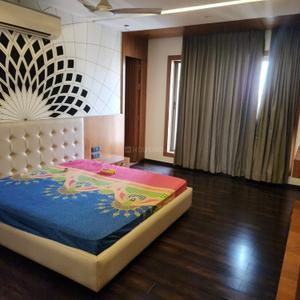 Bedroom Image of 3006 Sq.ft 4 BHK Apartment / Flat for rent in Vaishnodevi Kingston, Bhatha Surat for Rs. 70000