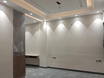Bedroom Image of 3420 Sq.ft 4 BHK Builder Floor for sale in New Builder Floors, Paschim Vihar New Delhi for Rs. 67500000
