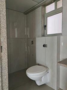 Common Bathroom Image of 950 Sq.ft 3 BHK Apartment / Flat for sale in Gurukrupa Marina Enclave, Malad West Mumbai for Rs. 25500000