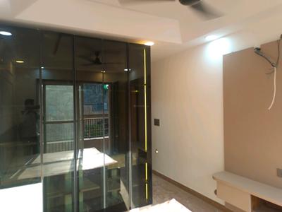 Bedroom Image of 1450 Sq.ft 4 BHK Apartment / Flat for sale in The Crest By Goyal Builders, Deenpur New Delhi for Rs. 12100000