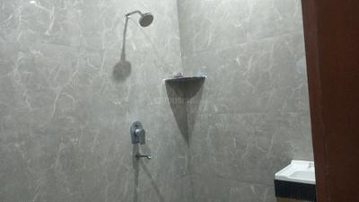 Image of 909 Sq.ft 3 BHK Builder Floor for rent in Aya Nagar, New Delhi for Rs. 16000