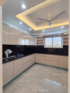 Kitchen Image of 2600 Sq.ft 4 BHK Apartment / Flat for sale in Vasant Kunj New Delhi for Rs. 45000000