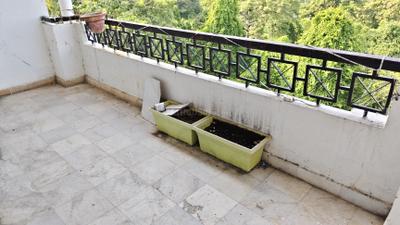 Balcony Image of 1717 Sq.ft 3 BHK Apartment / Flat for sale in Butler Colony Lucknow for Rs. 14000000