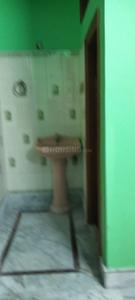 Bathroom Image of 1200 Sq.ft 3 BHK Independent House for rent in Airport Gate no. 1 Kolkata for Rs. 12000
