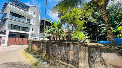 Image of 5700 Sq.ft Residential Plot / Land for sale in Edappally, Kochi for Rs. 23500000