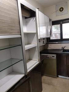 Kitchen Image of 1800 Sq.ft 4 BHK Apartment / Flat for rent in Sarita Vihar New Delhi for Rs. 75000