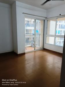 Bedroom Image of 885 Sq.ft 2 BHK Apartment / Flat for rent in DB Ozone, Mira Road East Mira Bhayandar for Rs. 25000