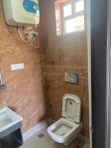 Bathroom Image of 1500 Sq.ft 3 BHK Builder Floor for rent in Kalyan Nagar Bengaluru for Rs. 50000
