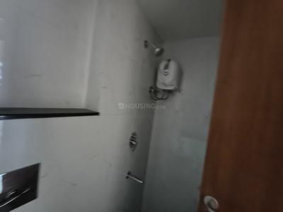Bathroom Image of 1250 Sq.ft 3 BHK Apartment / Flat for sale in Lodha Amara Tower 49 And 50, Kolshet Thane for Rs. 18500000