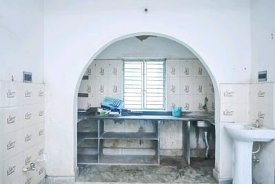Kitchen Image of 820 Sq.ft 2 BHK Builder Floor for sale in Bijoygarh Kolkata for Rs. 4400000