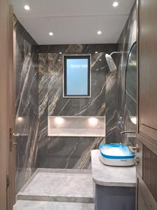 Common Bathroom Image of 3375 Sq.ft 4 BHK Builder Floor for rent in Paschim Vihar New Delhi for Rs. 130000
