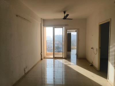 Living Room Image of 700 Sq.ft 2 BHK Apartment / Flat for sale in Signature Global The Millennia, Sector 37D Gurgaon for Rs. 7000000