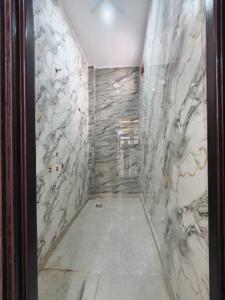 Bathroom Image of 900 Sq.ft 4 BHK Independent House for sale in Ratna Enclave, Govindpuram Ghaziabad for Rs. 9200000