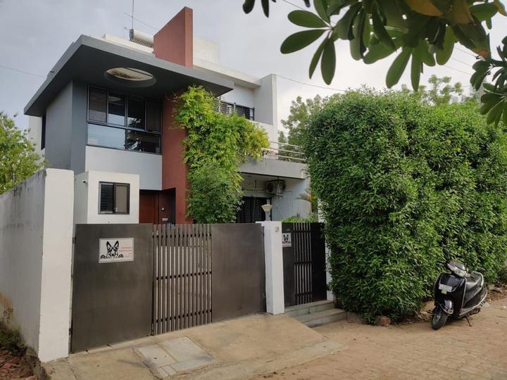4 BHK 2551 Sqft Independent House for sale at Ghuma, Ahmedabad