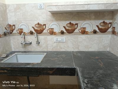 Bathroom Image of 1600 Sq.ft 2 BHK Builder Floor for rent in Deokali Ayodhya for Rs. 16500