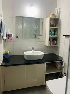 Bathroom Image of 1000 Sq.ft 2 BHK Apartment / Flat for sale in Sankalp Square, Devinagar Bengaluru for Rs. 15000000