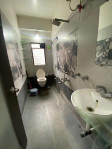Bathroom Image of 1200 Sq.ft 2 BHK Apartment / Flat for rent in Sharanpur Nashik for Rs. 25000