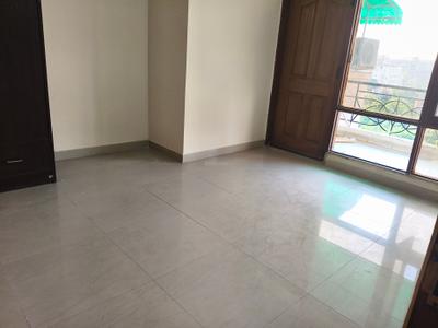 Bedroom Image of 2050 Sq.ft 3.5 BHK Apartment / Flat for rent in   Veena Residency, Sector 22 Dwarka New Delhi for Rs. 52000