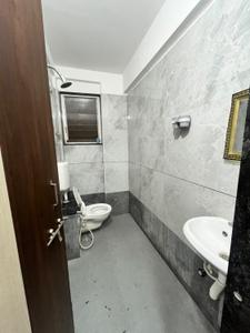 Bathroom Image of 1000 Sq.ft 2 BHK Apartment / Flat for rent in Krishnaraj Residency, Miraj Sangli for Rs. 15000