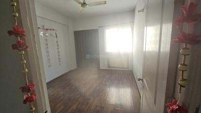 Bedroom Image of 985 Sq.ft 2 BHK Apartment / Flat for rent in Paras Seasons, Sector 168 Noida for Rs. 21000