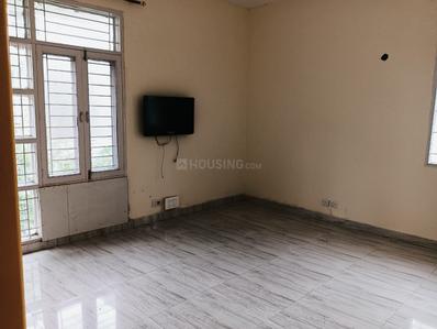 Bedroom Image of 3000 Sq.ft 3.5 BHK Apartment / Flat for rent in Omega 1 Greater Noida for Rs. 35000
