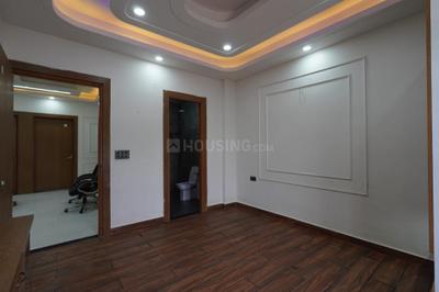 Bedroom Image of 1810 Sq.ft 3 BHK Builder Floor for sale in Aditya World City Residential Plots, Bamheta Village Ghaziabad for Rs. 11500000