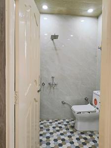 Bedroom One Image of 1350 Sq.ft 3 BHK Builder Floor for sale in Indirapuram Ghaziabad for Rs. 10500000