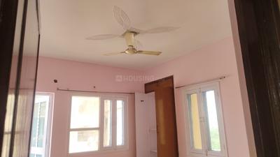 Bedroom Image of 1405 Sq.ft 3 BHK Apartment / Flat for rent in Eldeco Golf View Apartments, Omega IV Greater Noida for Rs. 27000