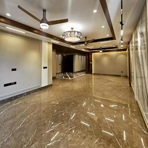 Kitchen Image of 3150 Sq.ft 4 BHK Builder Floor for sale in Sector 15 Faridabad for Rs. 35000000