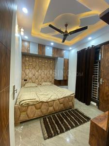 Bedroom Image of 900 Sq.ft 3 BHK Builder Floor for rent in Uttam Nagar New Delhi for Rs. 25005