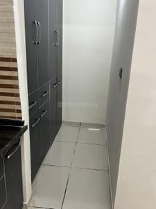 Kitchen Image of 1280 Sq.ft 2 BHK Apartment / Flat for rent in Pratham Bluets, New Alkapuri Vadodara for Rs. 17000