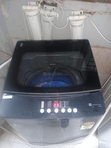 Bathroom Image of Tanmay homes and PG in Sector 23, Gurgaon