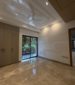 Bedroom Image of 4050 Sq.ft 4 BHK Builder Floor for sale in Ashok Vihar New Delhi for Rs. 80000000