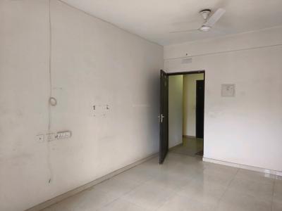 Living Room Image of 700 Sq.ft 2 BHK Apartment / Flat for sale in Signature Global The Millennia, Sector 37D Gurgaon for Rs. 6750000