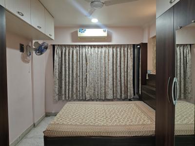 Bedroom Image of 1050 Sq.ft 2 BHK Apartment / Flat for rent in Sanpada Navi Mumbai for Rs. 55000