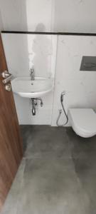 Bathroom Image of 850 Sq.ft 2 BHK Apartment / Flat for sale in Lodha Amara Tower 49 And 50, Kolshet Thane for Rs. 12200000