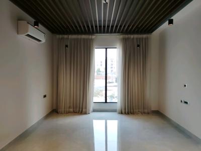 Living Room Image of 2700 Sq.ft 4 BHK Builder Floor for sale in Ansal Esencia Sector 67, Sector 67 Gurgaon for Rs. 33900000