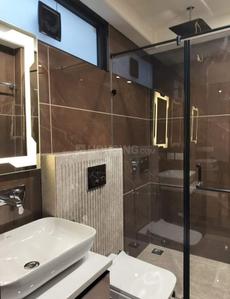 Bathroom Image of 650 Sq.ft 1 BHK Apartment / Flat for rent in Godrej 24, Hinjawadi Pune for Rs. 13000