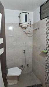 Bathroom Image of 650 Sq.ft 1 BHK Apartment / Flat for rent in Shri Charbhuja Nath Charbhuja Nath Om Heights, Rajendra Nagar Indore for Rs. 15000