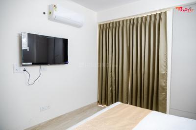 Bedroom Image of 700 Sq.ft 1 BHK Builder Floor for rent in Sector 54 Gurgaon for Rs. 64000