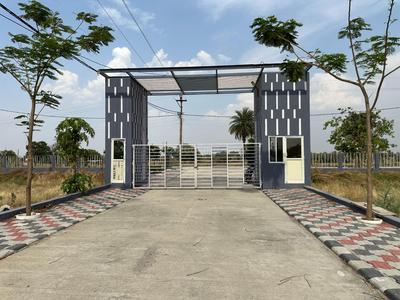 Image of 1000 Sq.ft Residential Plot / Land for sale in SINGAPORE PREMIUM PARK, Super Corridor, Indore for Rs. 4000000