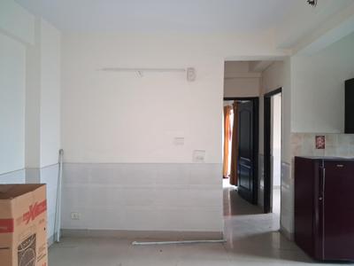Living Room Image of 800 Sq.ft 2 BHK Apartment / Flat for sale in Gardenia Golf City, Sector 75 Noida for Rs. 7200000
