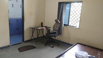 Bedroom Image of 760 Sq.ft 2 BHK Apartment / Flat for rent in Kharadi Pune for Rs. 24000