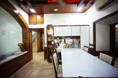 Hall Image of 4725 Sq.ft 4 BHK Independent House for sale in Satellite Ahmedabad for Rs. 131300000