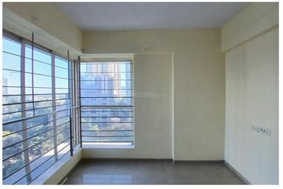 Balcony Image of 1050 Sq.ft 3 BHK Apartment / Flat for rent in Dosti Flamingos, Sewri Mumbai for Rs. 140000