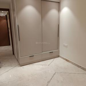 Bedroom Image of 1100 Sq.ft 3 BHK Builder Floor for sale in RWA Shalimar Bagh BK 1 Block, Shalimar Bagh New Delhi for Rs. 15000000