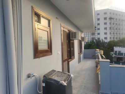 Balcony Image of 500 Sq.ft 1 RK Apartment / Flat for rent in Sector 17 Gurgaon for Rs. 24500