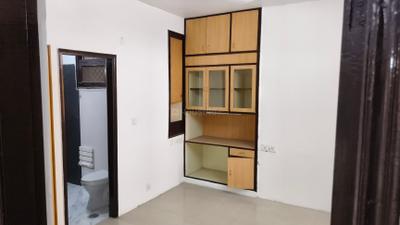 Bedroom Image of 1600 Sq.ft 3 BHK Apartment / Flat for sale in Kalka Apartments, Sector 6 Dwarka New Delhi for Rs. 24900000