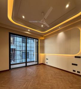 Bedroom Image of 2332 Sq.ft 4 BHK Builder Floor for sale in Model Town New Delhi for Rs. 45000000