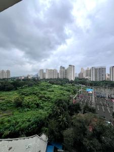 Balcony Image of 850 Sq.ft 2 BHK Apartment / Flat for sale in Kalpataru Paramount, Thane West Thane for Rs. 15499999